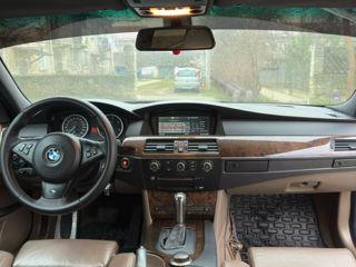 BMW 5 Series foto 6