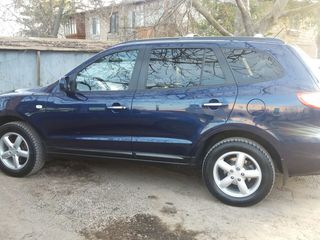 Hyundai Santa FE foto 3