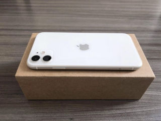 iPhone 11 White