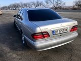 Mercedes E Class foto 1