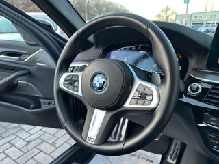 BMW 5 Series foto 11