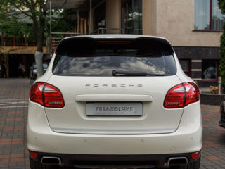 Porsche Cayenne foto 3