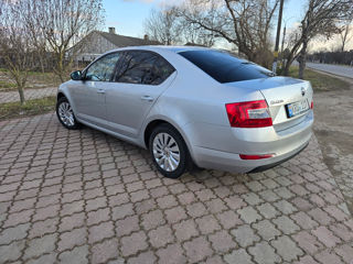 Skoda Octavia foto 2