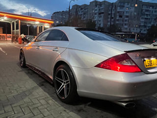 Mercedes CLS-Class foto 1