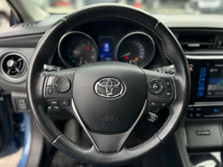 Toyota Auris foto 11