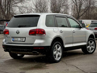 Volkswagen Touareg foto 6