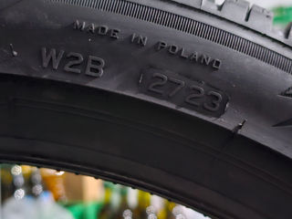 Bridgestone Blizzak LM005 215/45 R18 93V XL foto 3