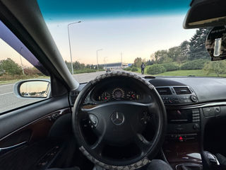 Mercedes E-Class foto 5