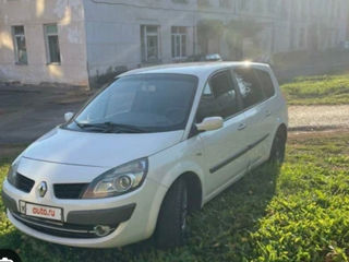 Renault Grand Scenic foto 4