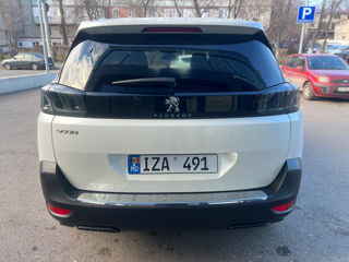 Peugeot 5008 foto 4