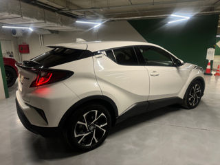 Toyota C-HR foto 6