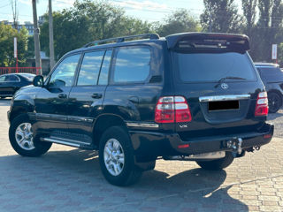 Toyota Land Cruiser foto 3