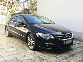 Volkswagen Passat CC foto 1