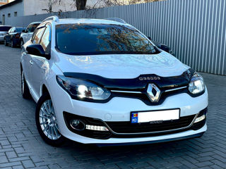 Renault Megane foto 2