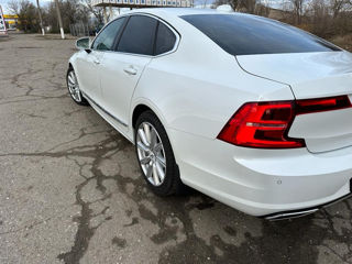 Volvo S90 foto 3