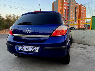 Opel Astra foto 3