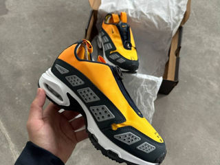 Nike Air Max SNDR Yellow/Black Unisex