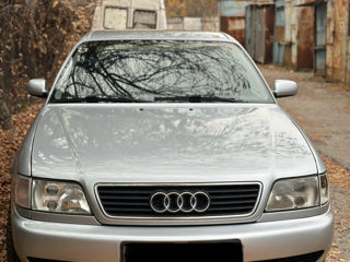 Audi A6 foto 2