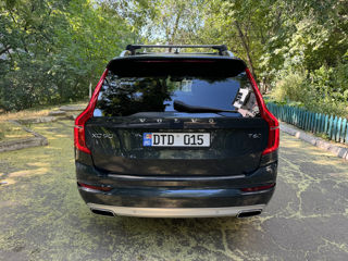 Volvo XC90 foto 3