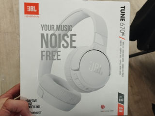 JBL Tune 670 nc