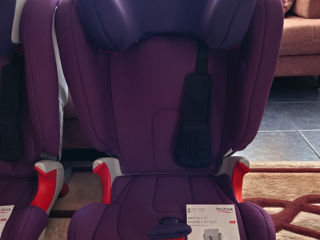 Britax-Romer Kidfix II XP 15-36 кг для двойни foto 4