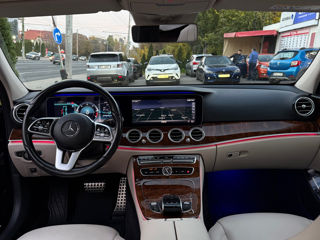 Mercedes E-Class foto 7