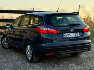 Ford Focus foto 9