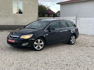 Opel Astra foto 1