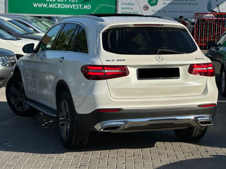 Mercedes GLC foto 4