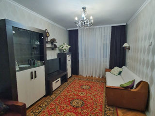 3-комн. кв., 60 м², 3/5 эт.