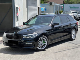 BMW 5 Series foto 1