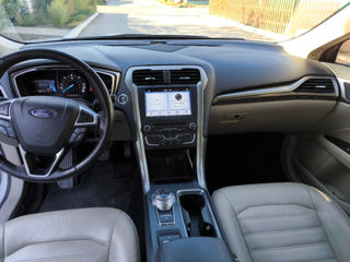 Ford Fusion foto 5