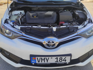 Toyota Auris foto 3