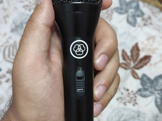 Продам микрофон AKG P5S