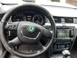 Skoda Superb foto 3