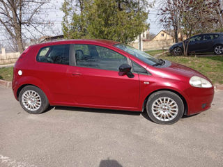 Fiat Grande Punto foto 1