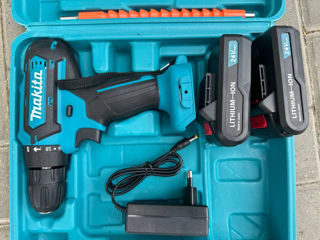 Insurubator pe acumulatoare Makita + set foto 3