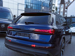 Audi Q7 foto 7