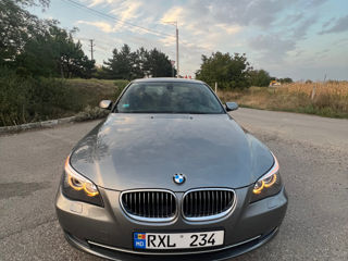 BMW 5 Series foto 2