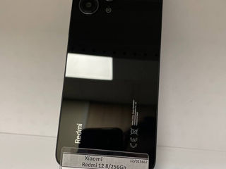 Xiaomi Redmi 12 8/256Gb- 4000 lei Preț Nou