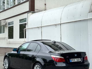 BMW 5 Series фото 2