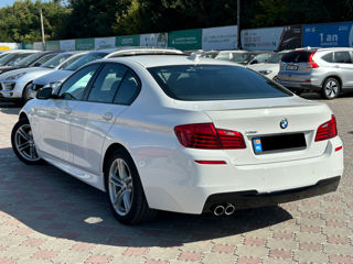 BMW 5 Series foto 3