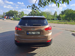 Hyundai Tucson foto 2