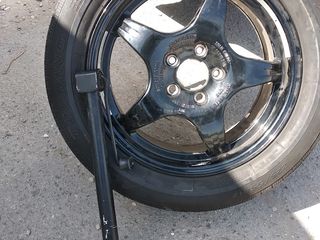 Запасное колесо c с домкратом на Mercedes Benz foto 3