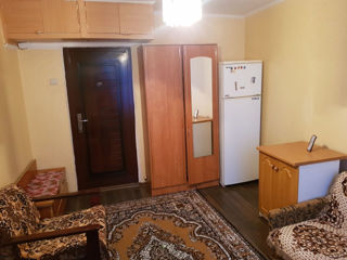 O cameră, 12 m², Botanica, Chișinău