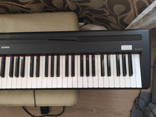Pian digital"Yamaha"-P85 foto 3