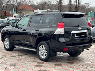 Toyota Land Cruiser Prado foto 5