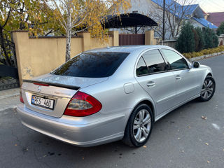 Mercedes E-Class foto 4