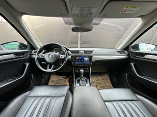 Skoda Superb foto 9