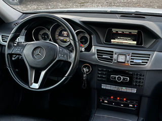 Mercedes E-Class foto 12